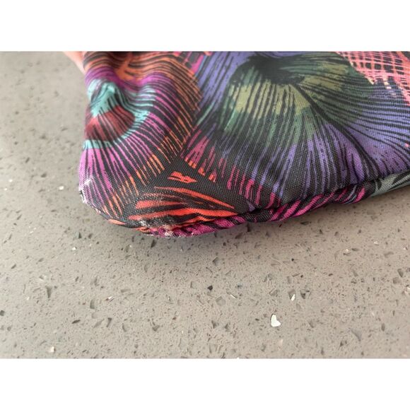 LESPORTSAC Madison 3 Zipper Crossbody Handbag Masquerade Peacock Feather READ - Picture 7 of 9